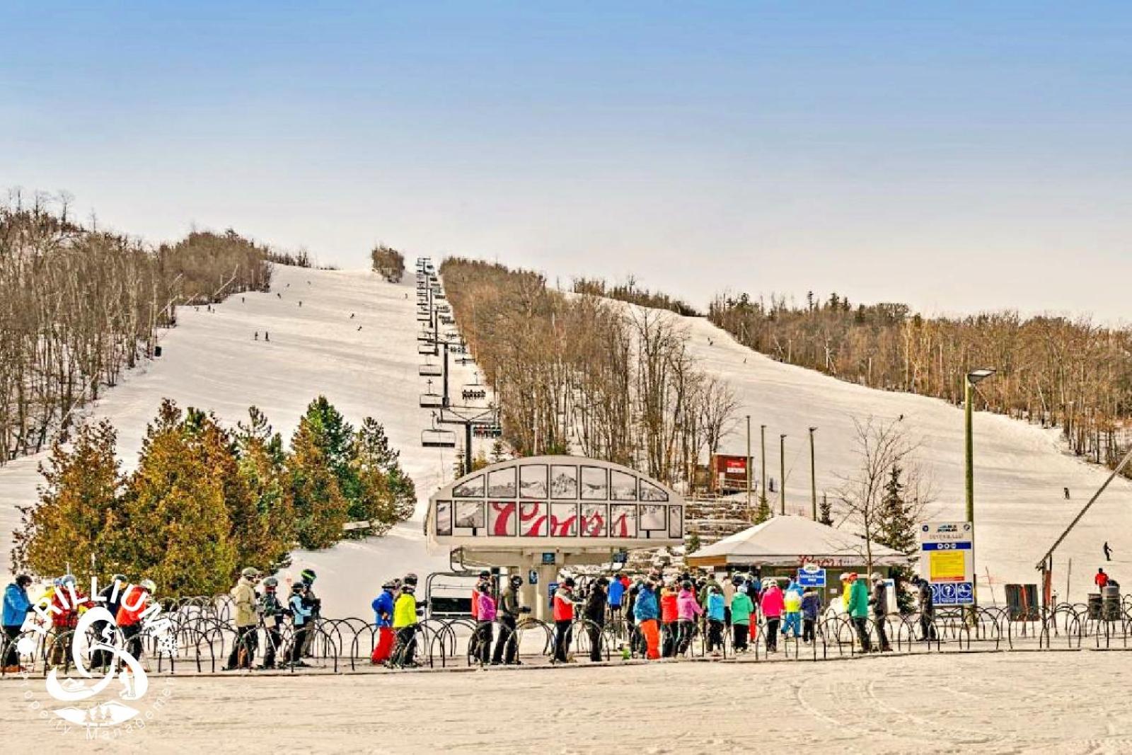 Blue Mountain, Collingwood - Loft Condo, Sleeps 4 Montanhas Azuis Exterior foto