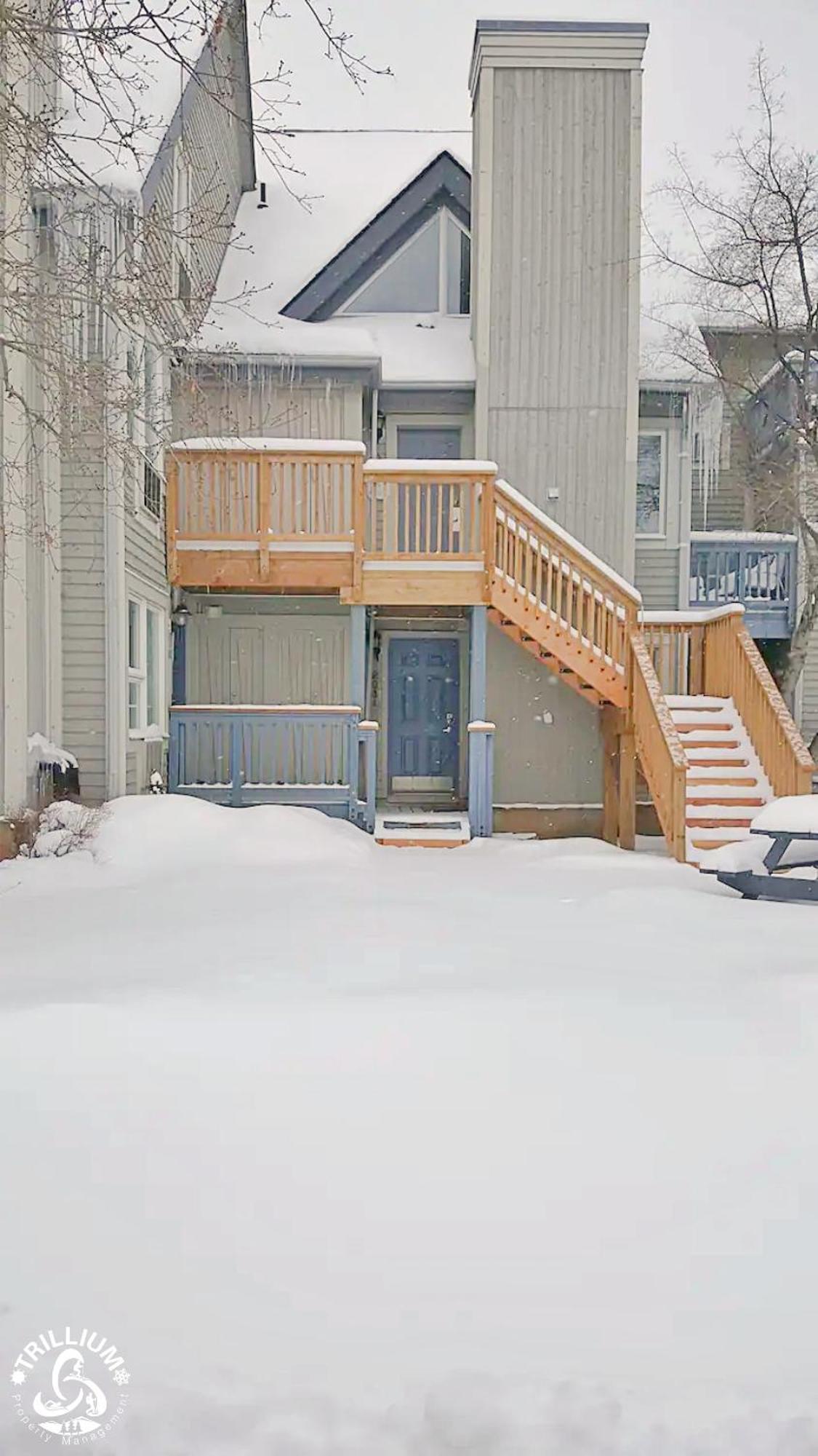 Blue Mountain, Collingwood - Loft Condo, Sleeps 4 Montanhas Azuis Exterior foto